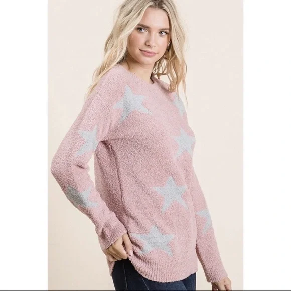 Stars in Pink Sweater - Picture 2 of 4